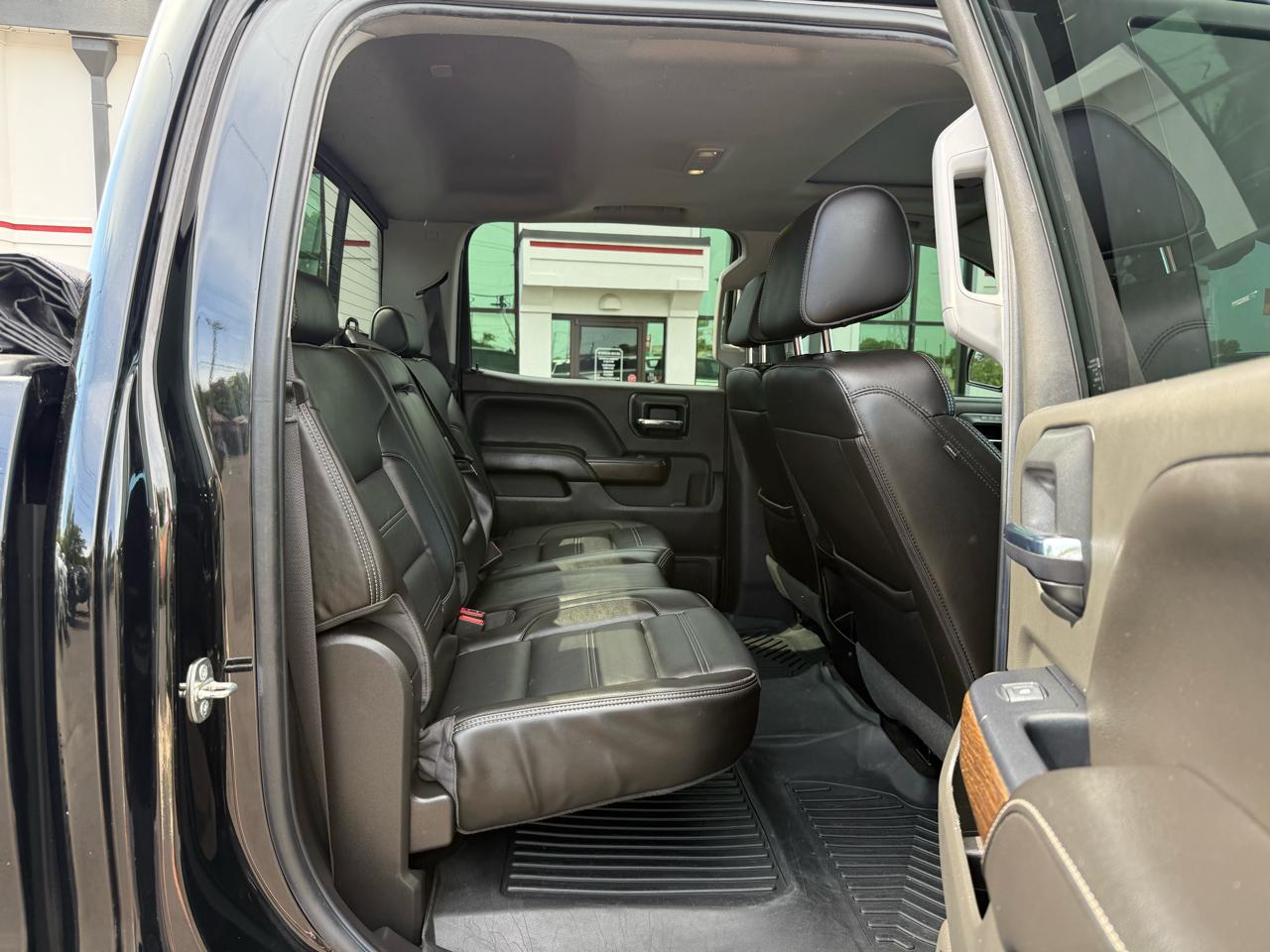 GMC Sierra 1500 4WD Crew Cab 143.5" Denali 2018