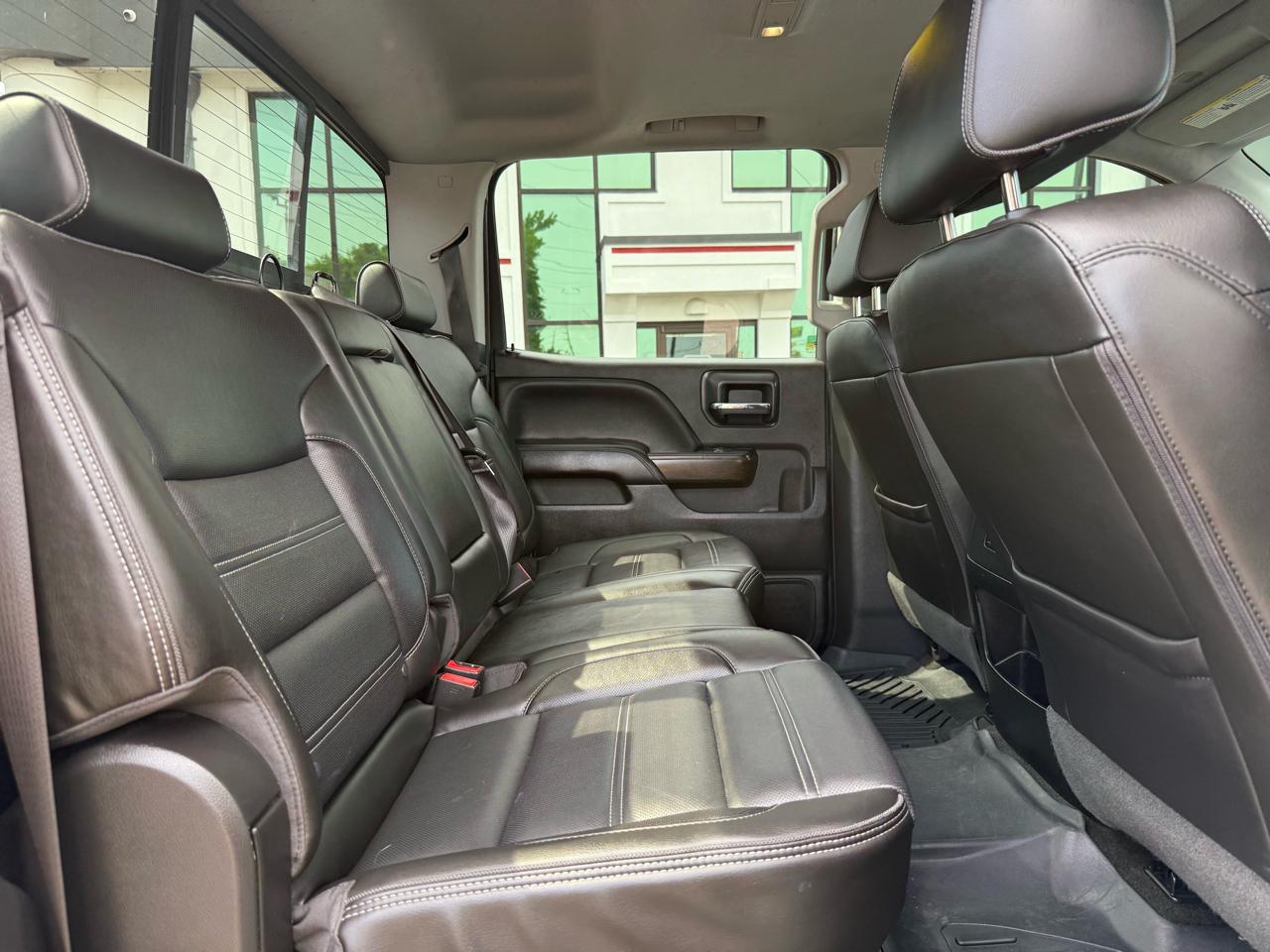 GMC Sierra 1500 4WD Crew Cab 143.5" Denali 2018