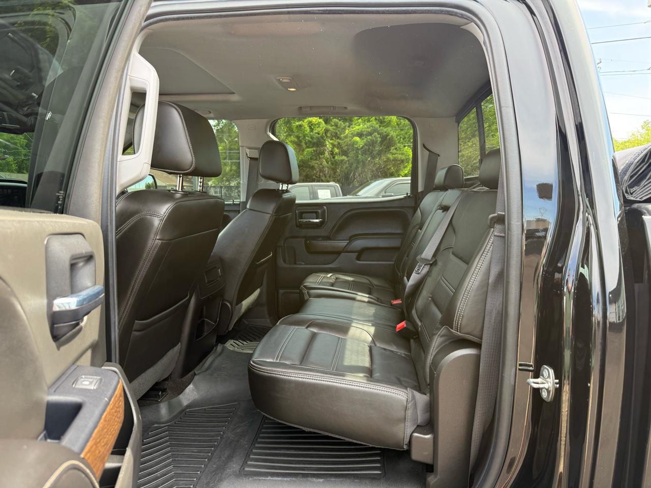 GMC Sierra 1500 4WD Crew Cab 143.5" Denali 2018