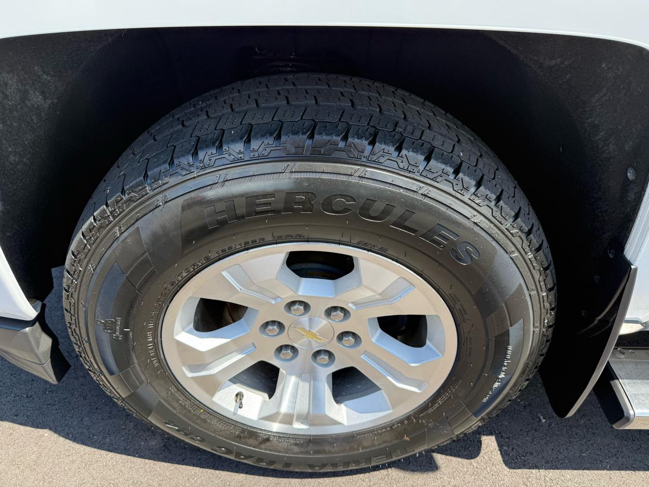 Chevrolet Silverado 1500 4WD Crew Cab 143.5" LT w/2LT 2018