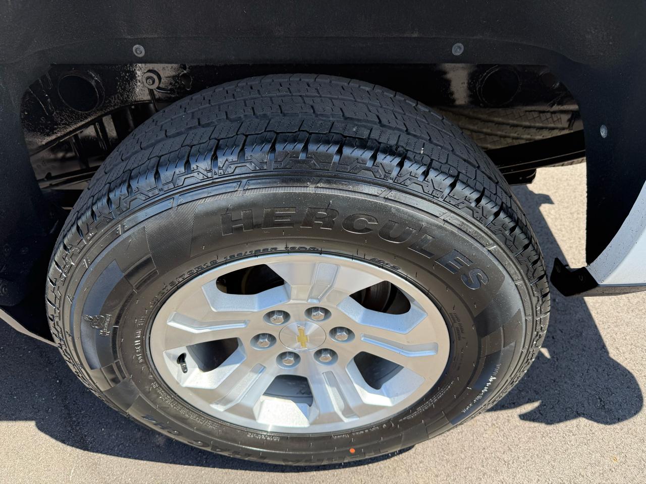Chevrolet Silverado 1500 4WD Crew Cab 143.5" LT w/2LT 2018
