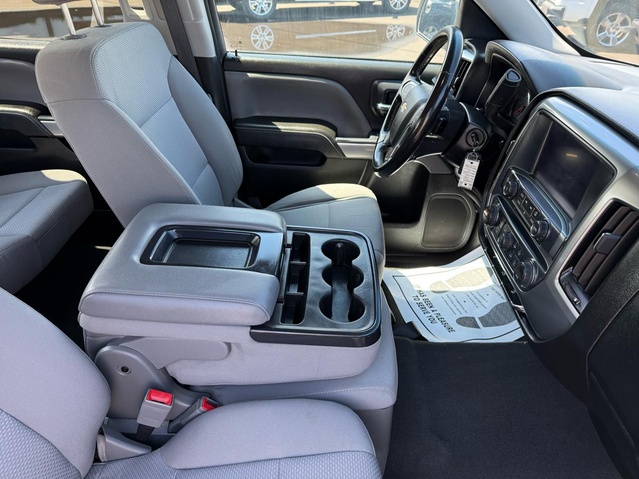 Chevrolet Silverado 1500 4WD Crew Cab 143.5" LT w/2LT 2018
