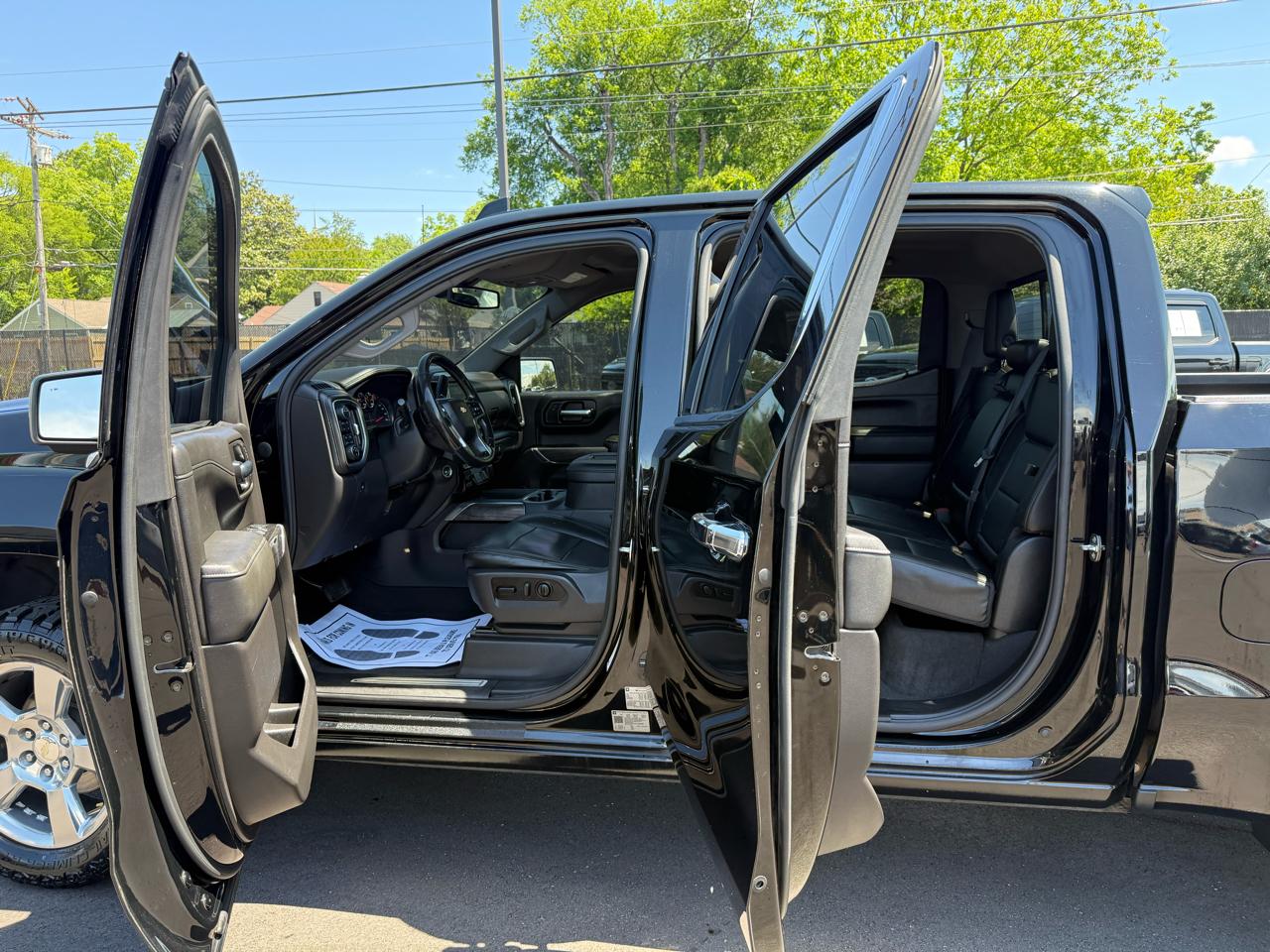 Chevrolet Silverado 1500 4WD Crew Cab 147" LTZ 2020