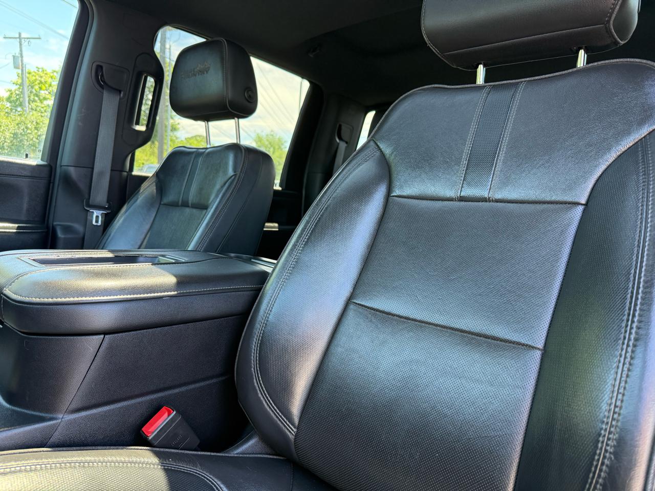 Chevrolet Silverado 2500HD 4WD Crew Cab 159" High Country 2020