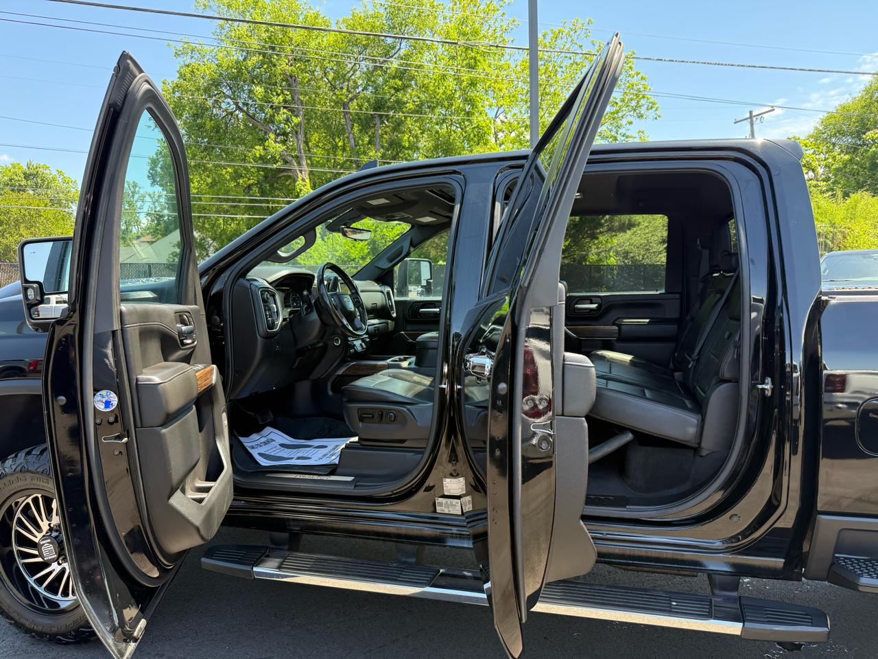 Chevrolet Silverado 2500HD 4WD Crew Cab 159" High Country 2020