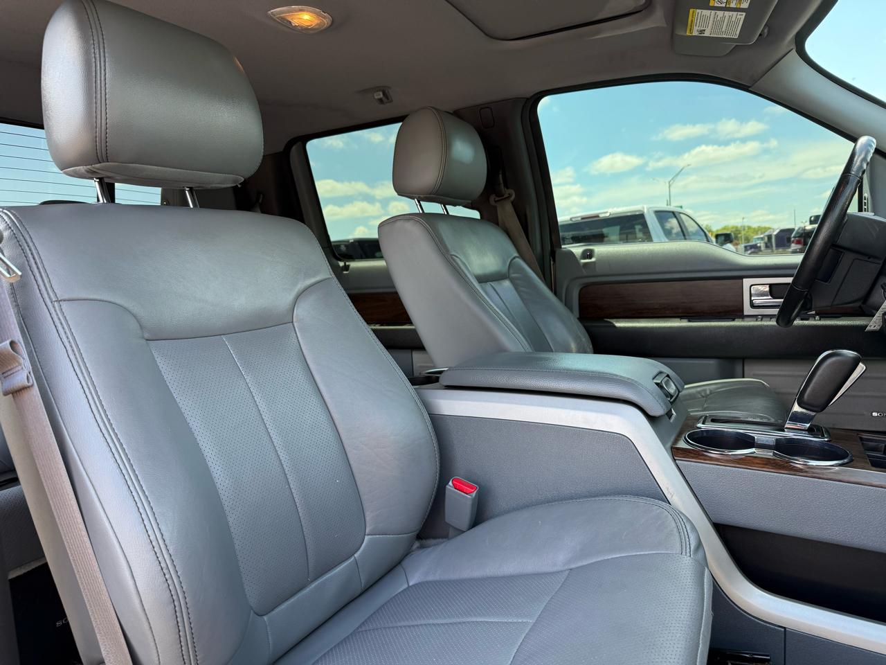 Ford F-150 4WD SuperCrew 139" Lariat 2014