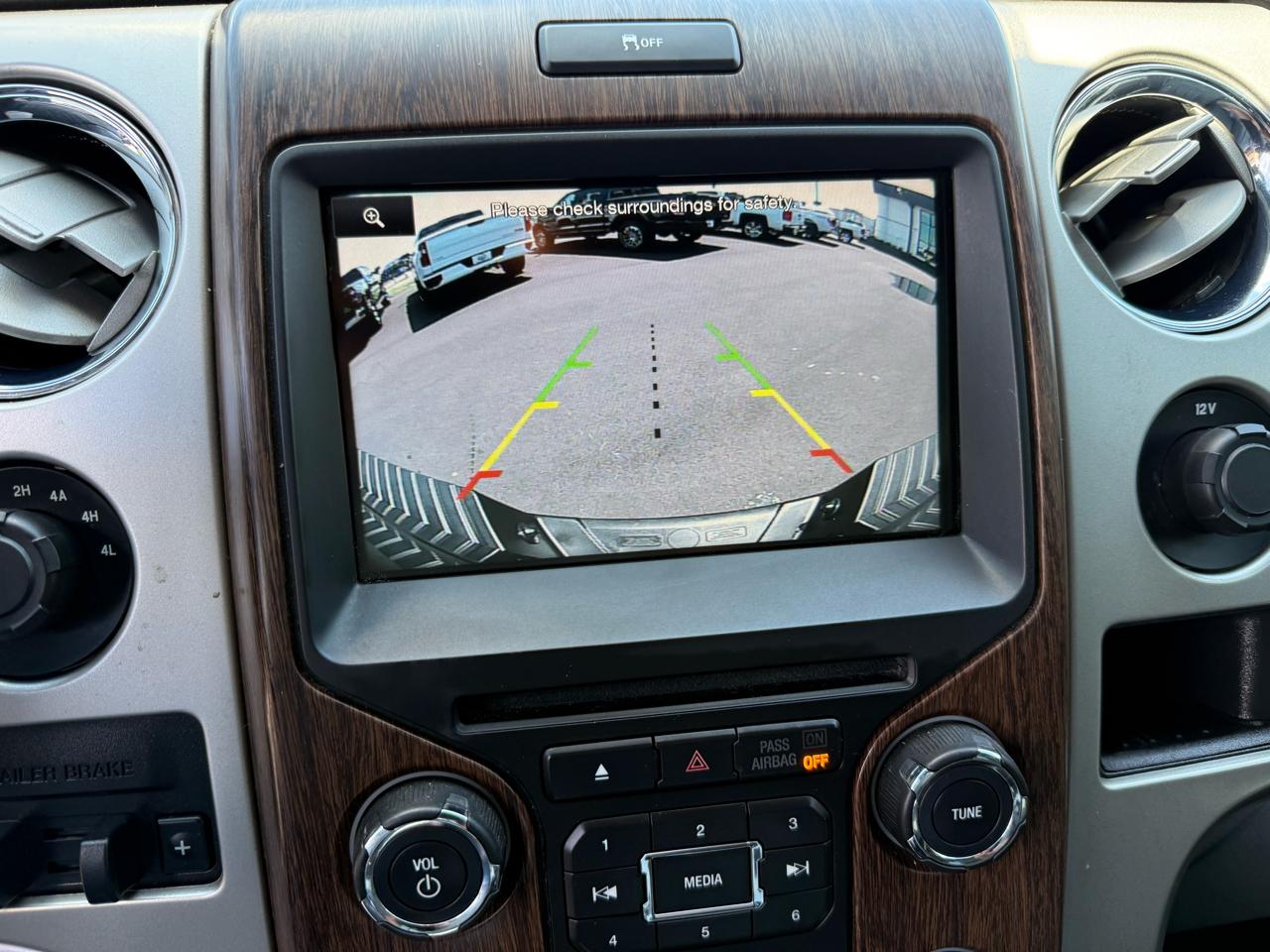 Ford F-150 4WD SuperCrew 139" Lariat 2014