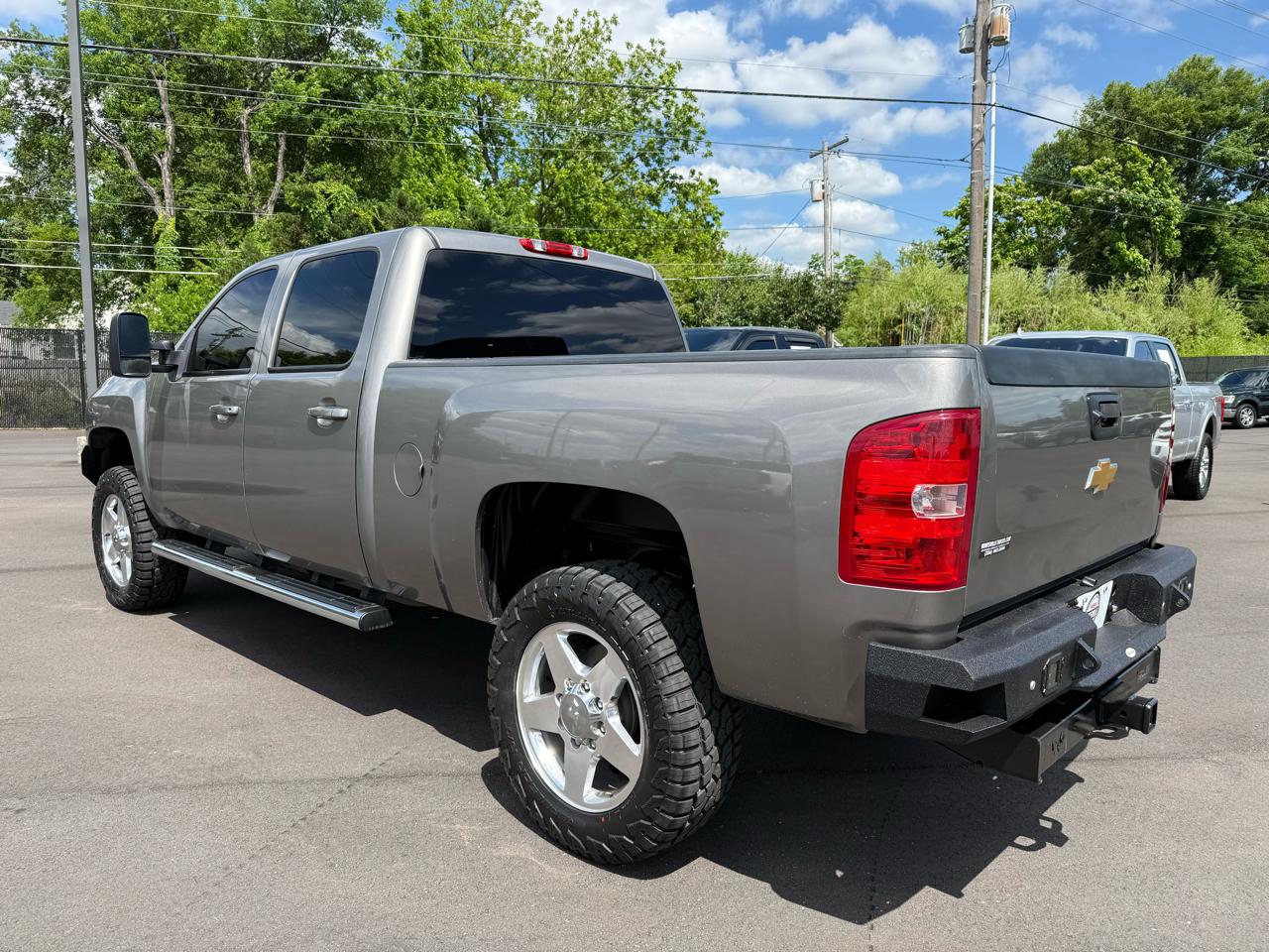 Chevrolet Silverado 2500HD 4WD Crew Cab 153.7" LT 2013