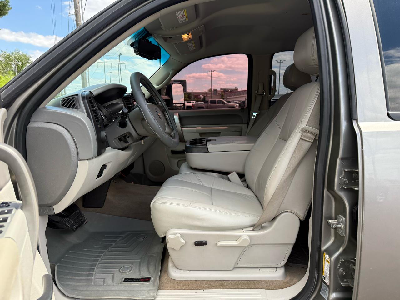 Chevrolet Silverado 2500HD 4WD Crew Cab 153.7" LT 2013
