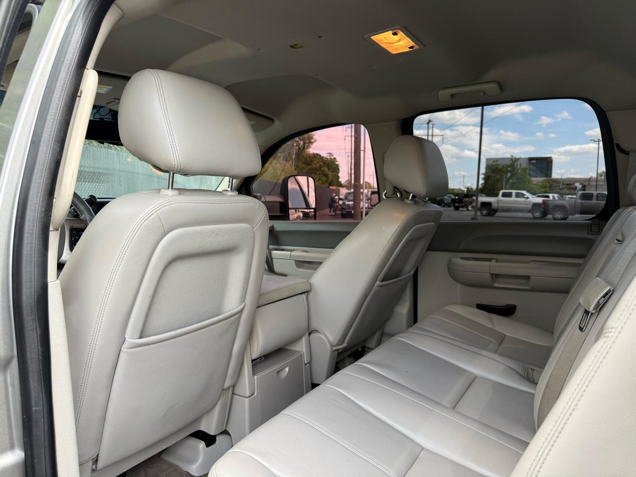 Chevrolet Silverado 2500HD 4WD Crew Cab 153.7" LT 2013