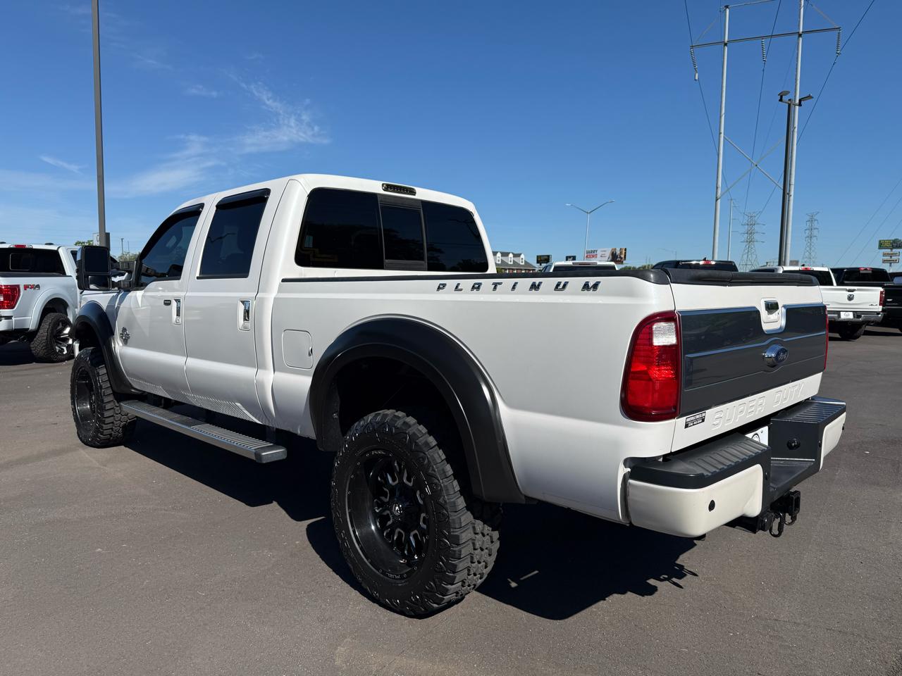 Ford Super Duty F-250 SRW Platinum 4WD Crew Cab 6.75' Box 2015