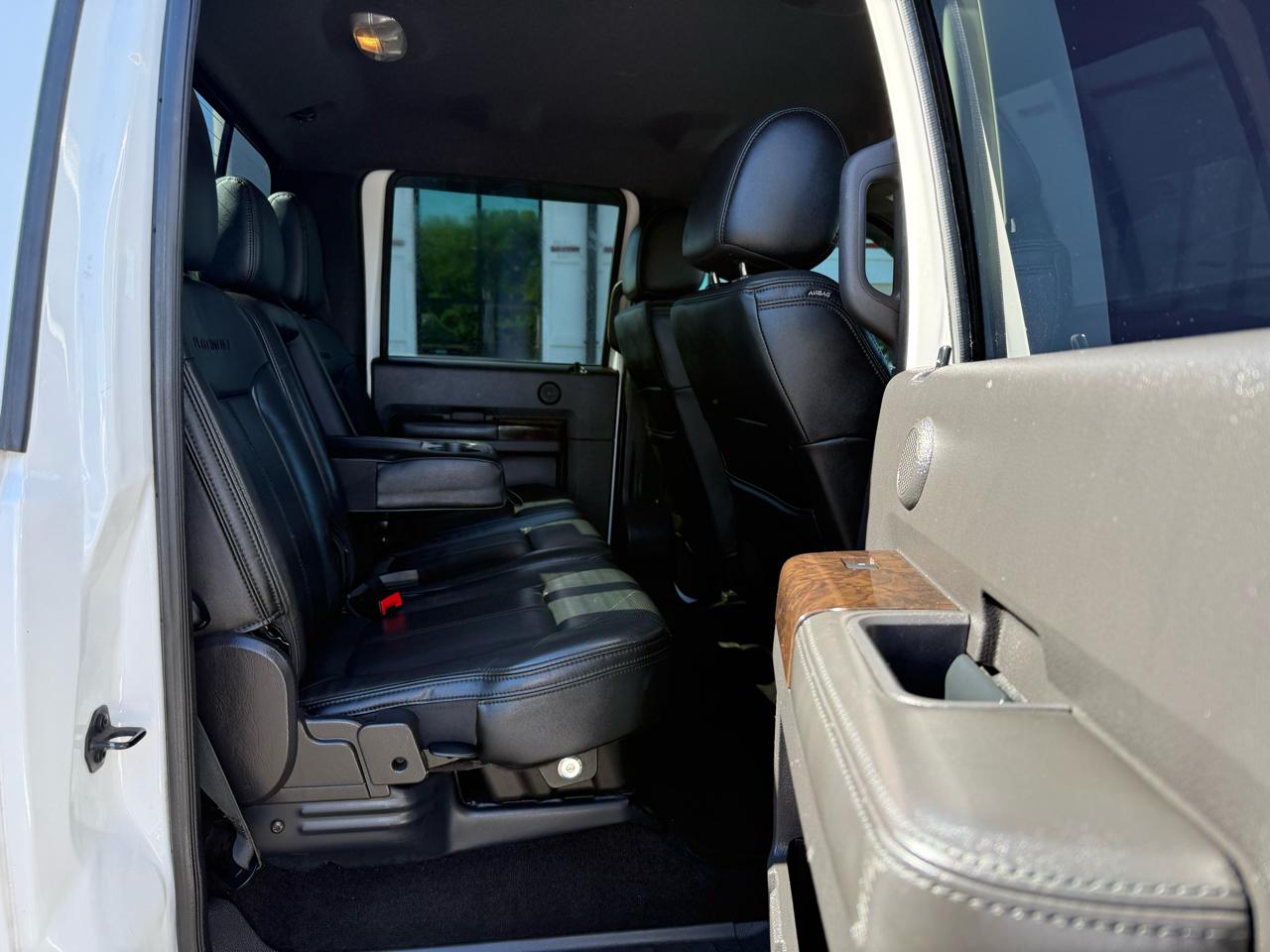 Ford Super Duty F-250 SRW Platinum 4WD Crew Cab 6.75' Box 2015