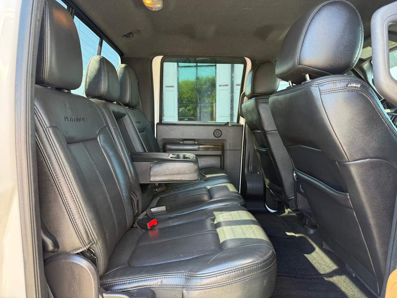 Ford Super Duty F-250 SRW Platinum 4WD Crew Cab 6.75' Box 2015