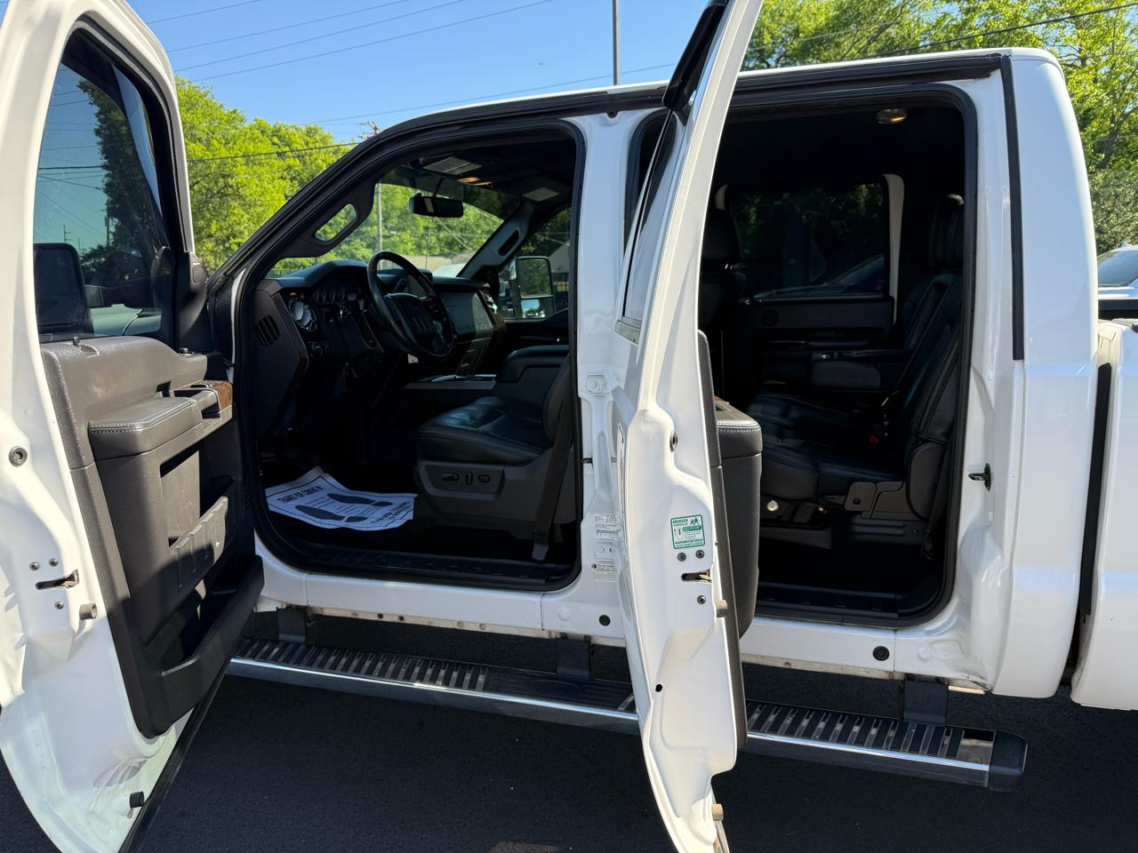 Ford Super Duty F-250 SRW Platinum 4WD Crew Cab 6.75' Box 2015