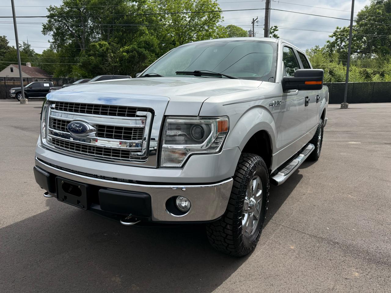 Ford F-150 4WD SuperCrew 139" XLT 2014