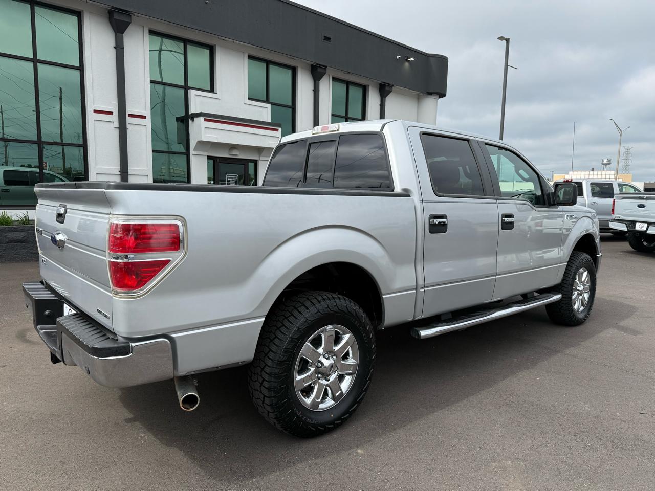 Ford F-150 4WD SuperCrew 139" XLT 2014