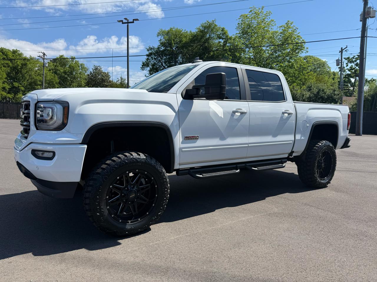 GMC Sierra 1500 4WD Crew Cab 143.5" SLT 2017
