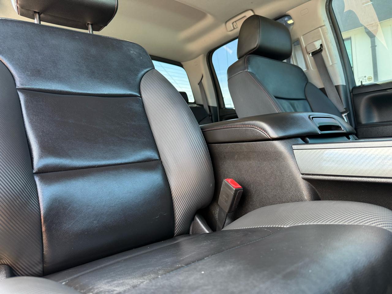 GMC Sierra 1500 4WD Crew Cab 143.5" SLT 2017