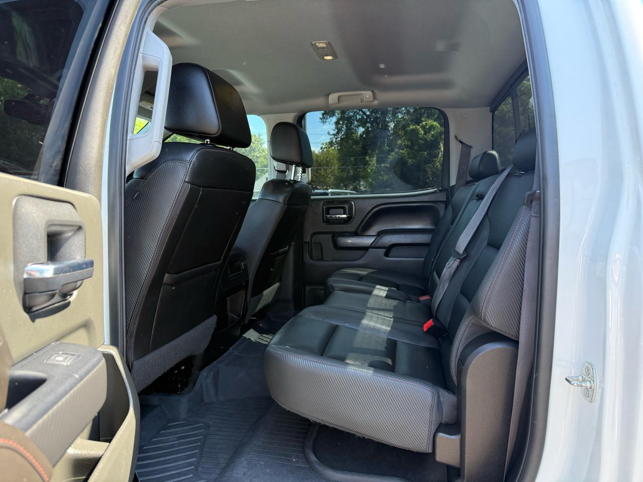GMC Sierra 1500 4WD Crew Cab 143.5" SLT 2017