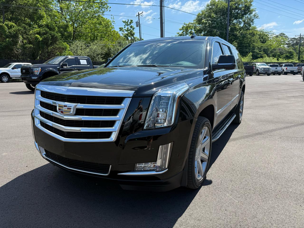 Cadillac Escalade ESV 2WD 4dr Luxury 2018