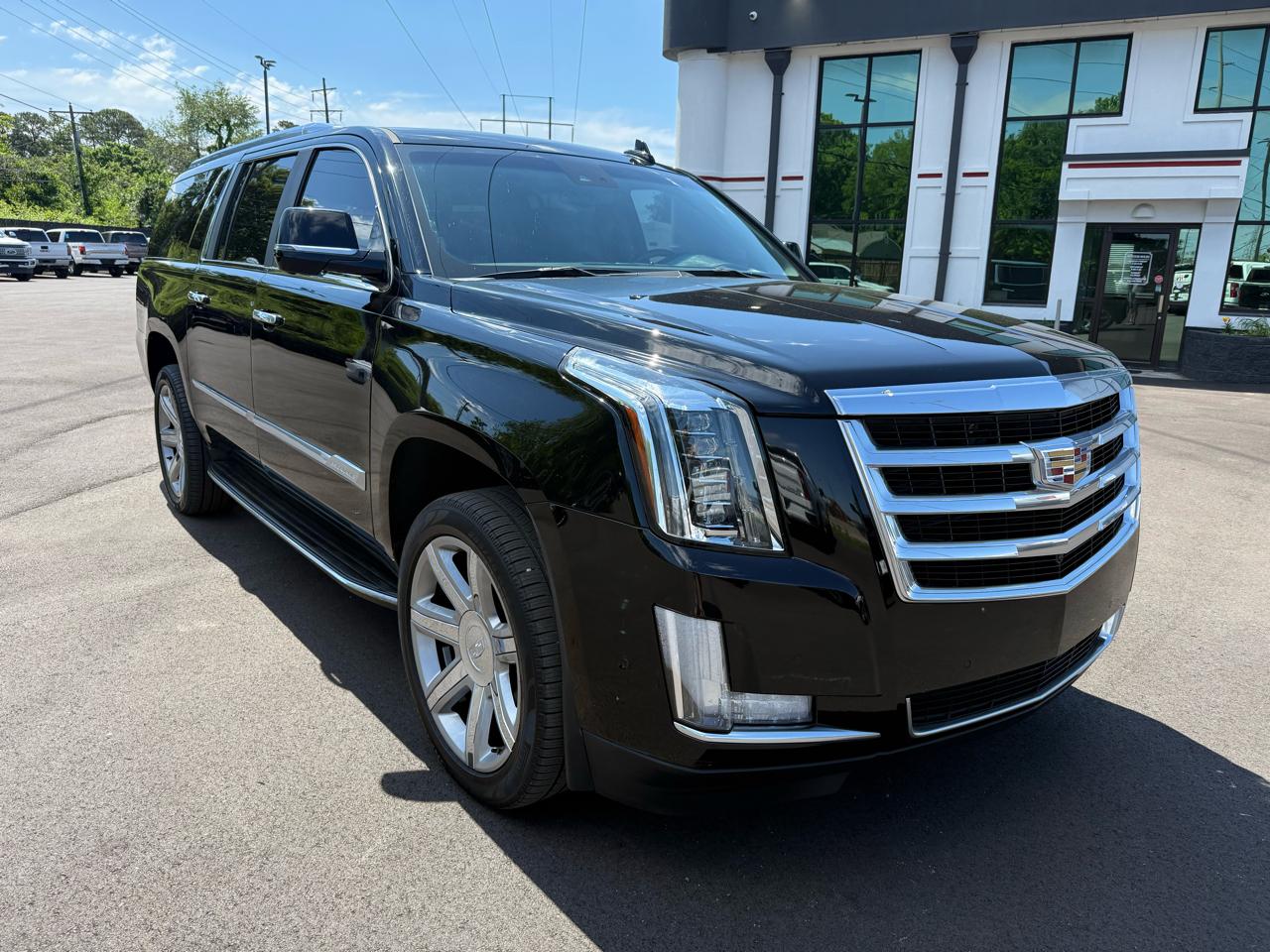 Cadillac Escalade ESV 2WD 4dr Luxury 2018