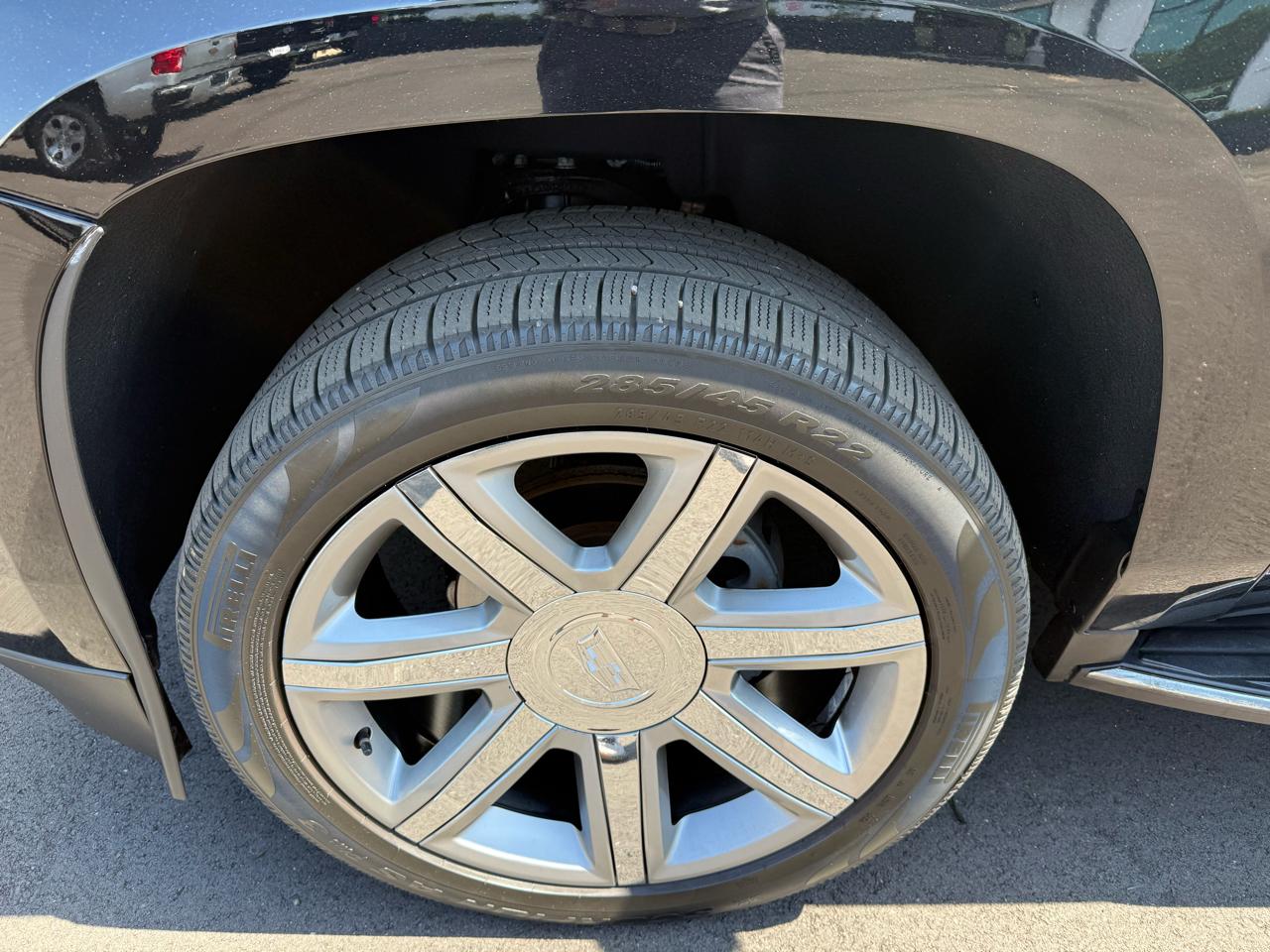 Cadillac Escalade ESV 2WD 4dr Luxury 2018