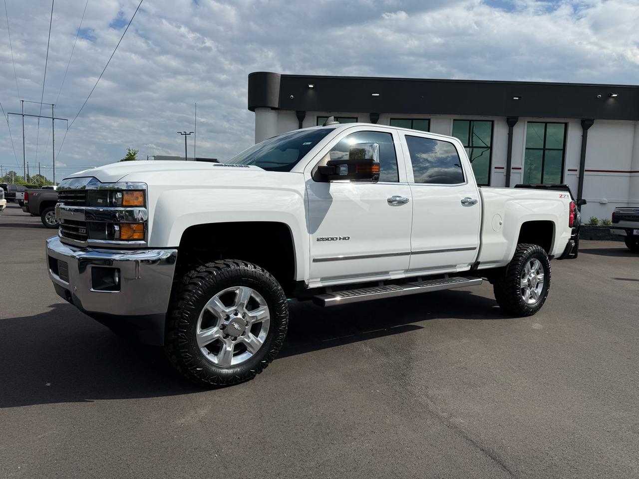 Chevrolet Silverado 2500HD 4WD Crew Cab 153.7" LTZ 2017