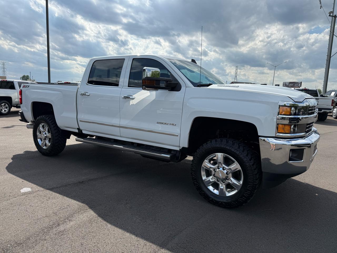 Chevrolet Silverado 2500HD 4WD Crew Cab 153.7" LTZ 2017
