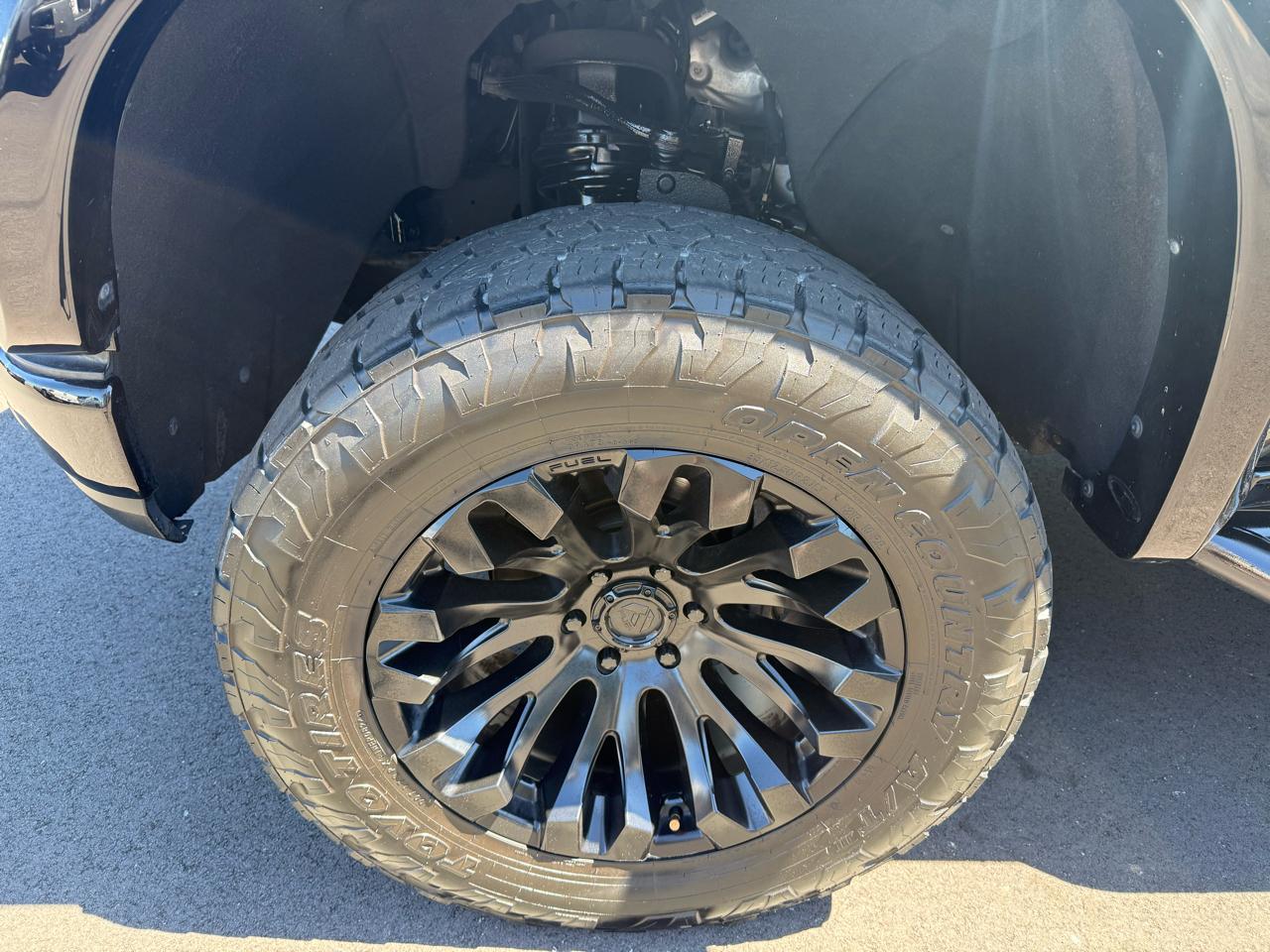 Chevrolet Silverado 1500 4WD Crew Cab 143.5" LT w/2LT 2020
