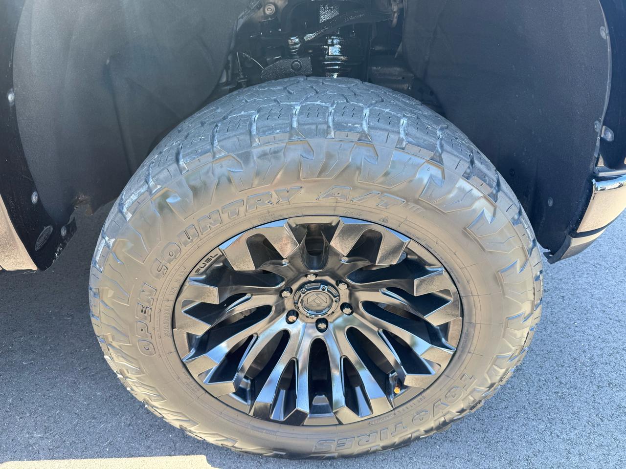 Chevrolet Silverado 1500 4WD Crew Cab 143.5" LT w/2LT 2020