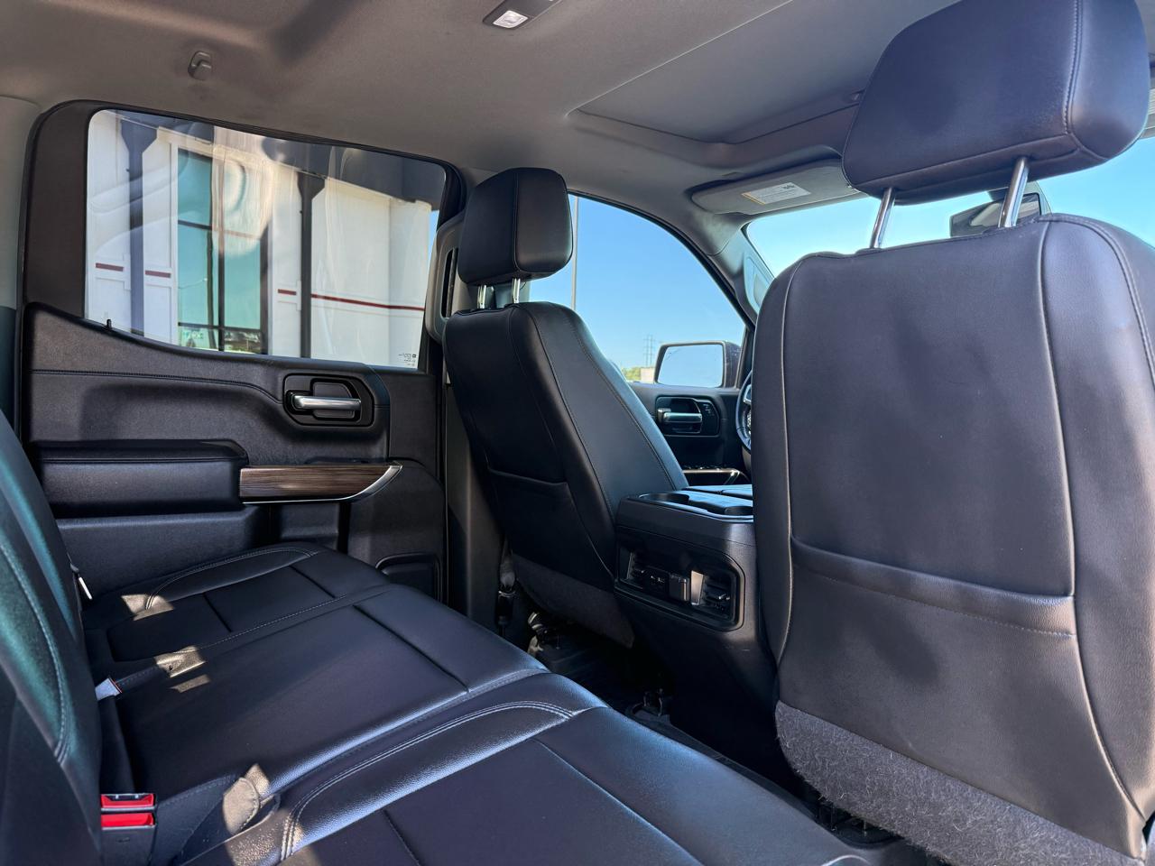 Chevrolet Silverado 1500 4WD Crew Cab 143.5" LT w/2LT 2020