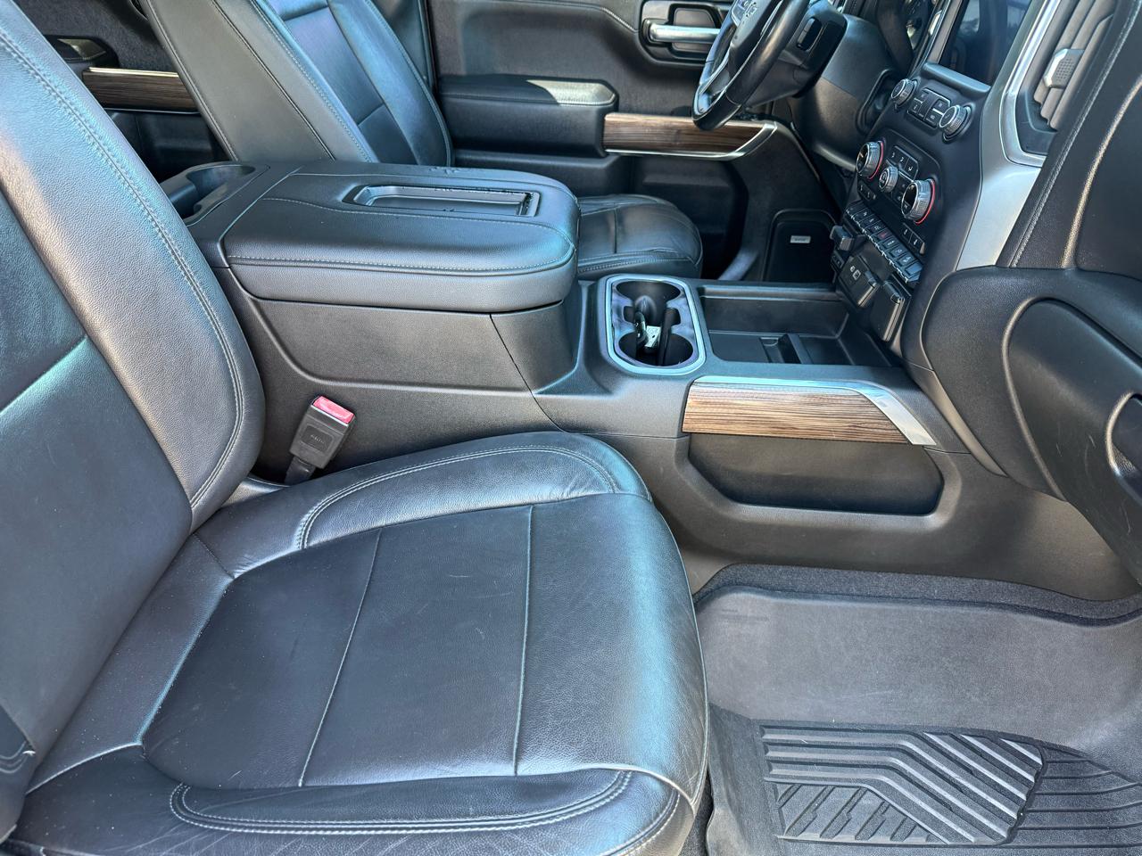 Chevrolet Silverado 1500 4WD Crew Cab 143.5" LT w/2LT 2020