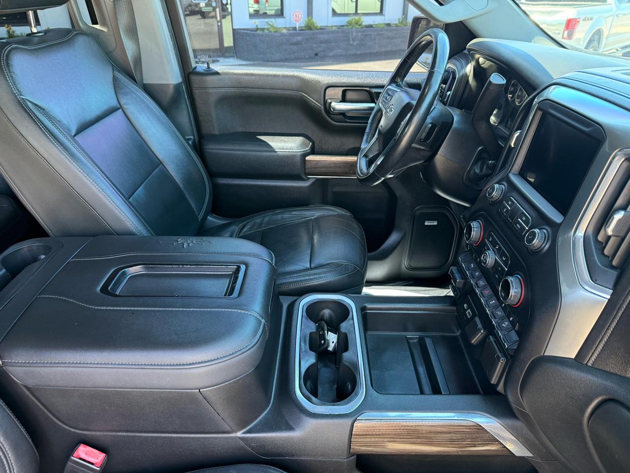 Chevrolet Silverado 1500 4WD Crew Cab 143.5" LT w/2LT 2020