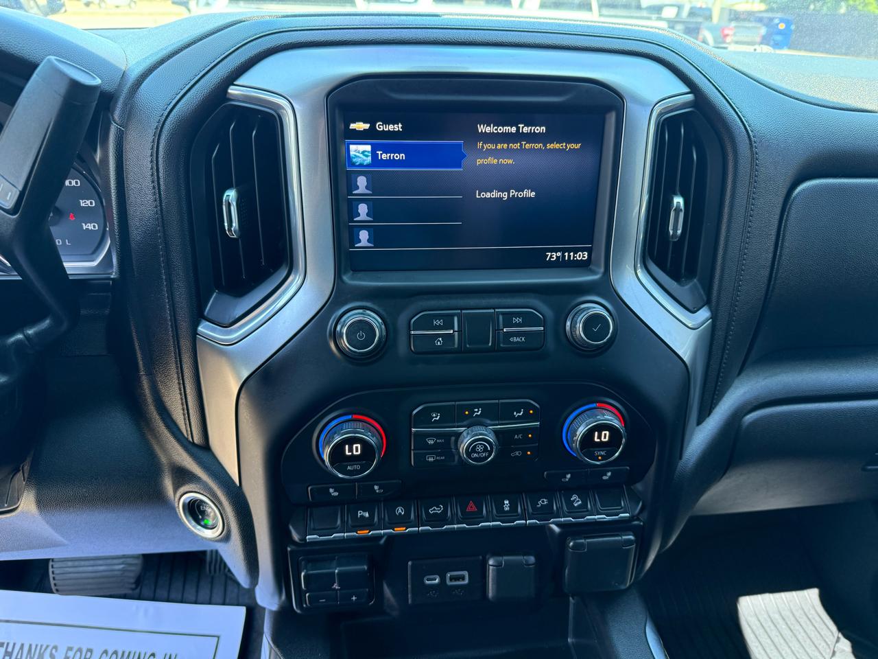 Chevrolet Silverado 1500 4WD Crew Cab 143.5" LT w/2LT 2020