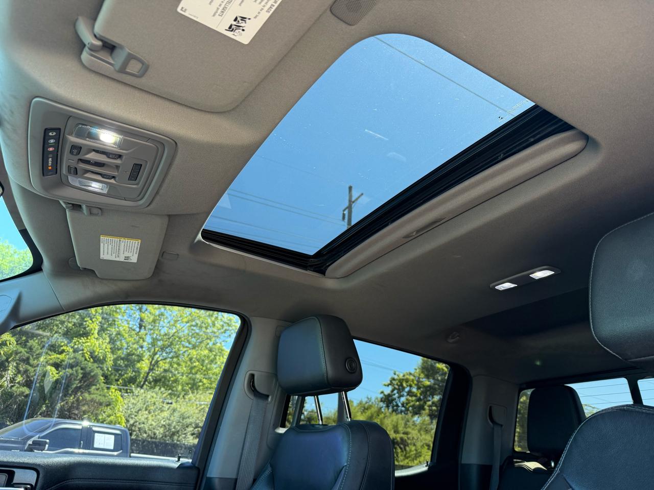 Chevrolet Silverado 1500 4WD Crew Cab 143.5" LT w/2LT 2020