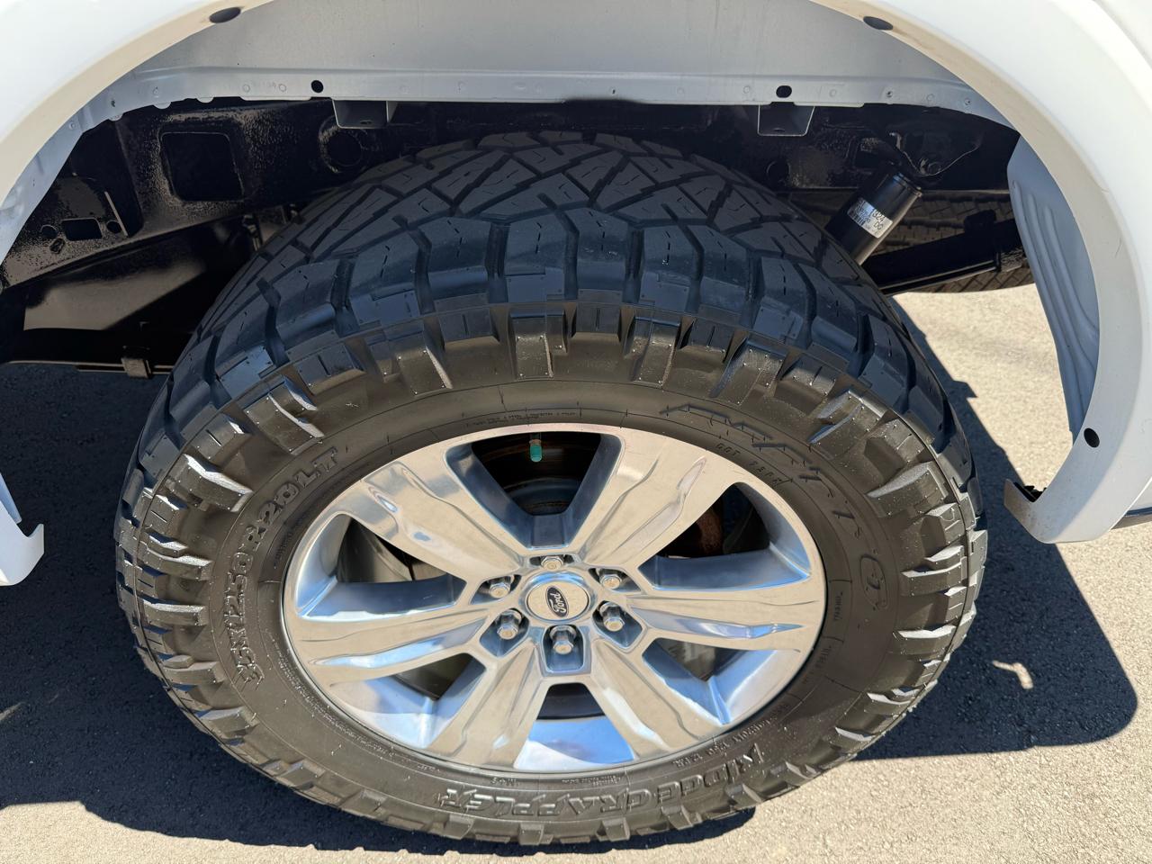 Ford F-150 Platinum SuperCrew 4WD 2018