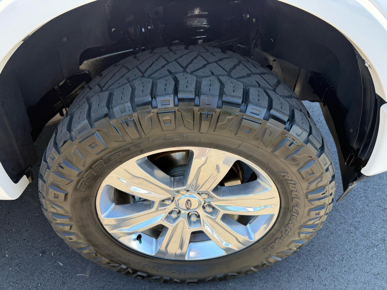 Ford F-150 Platinum SuperCrew 4WD 2018