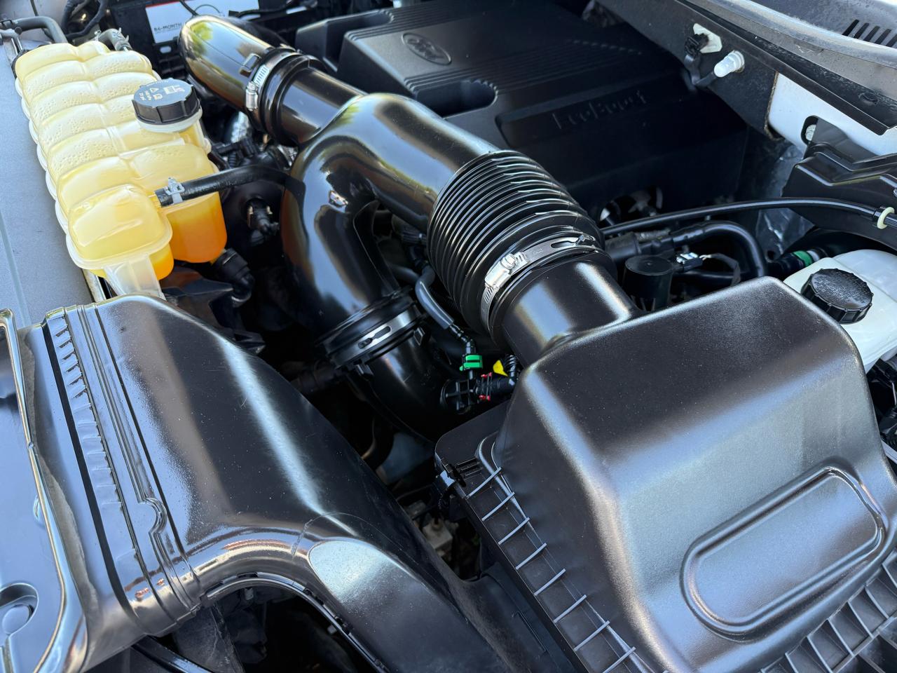Ford F-150 Platinum SuperCrew 4WD 2018