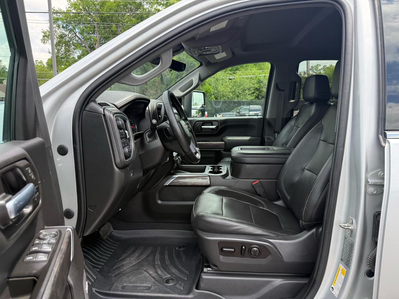 Chevrolet Silverado 3500HD 4WD Crew Cab 172" LTZ 2020