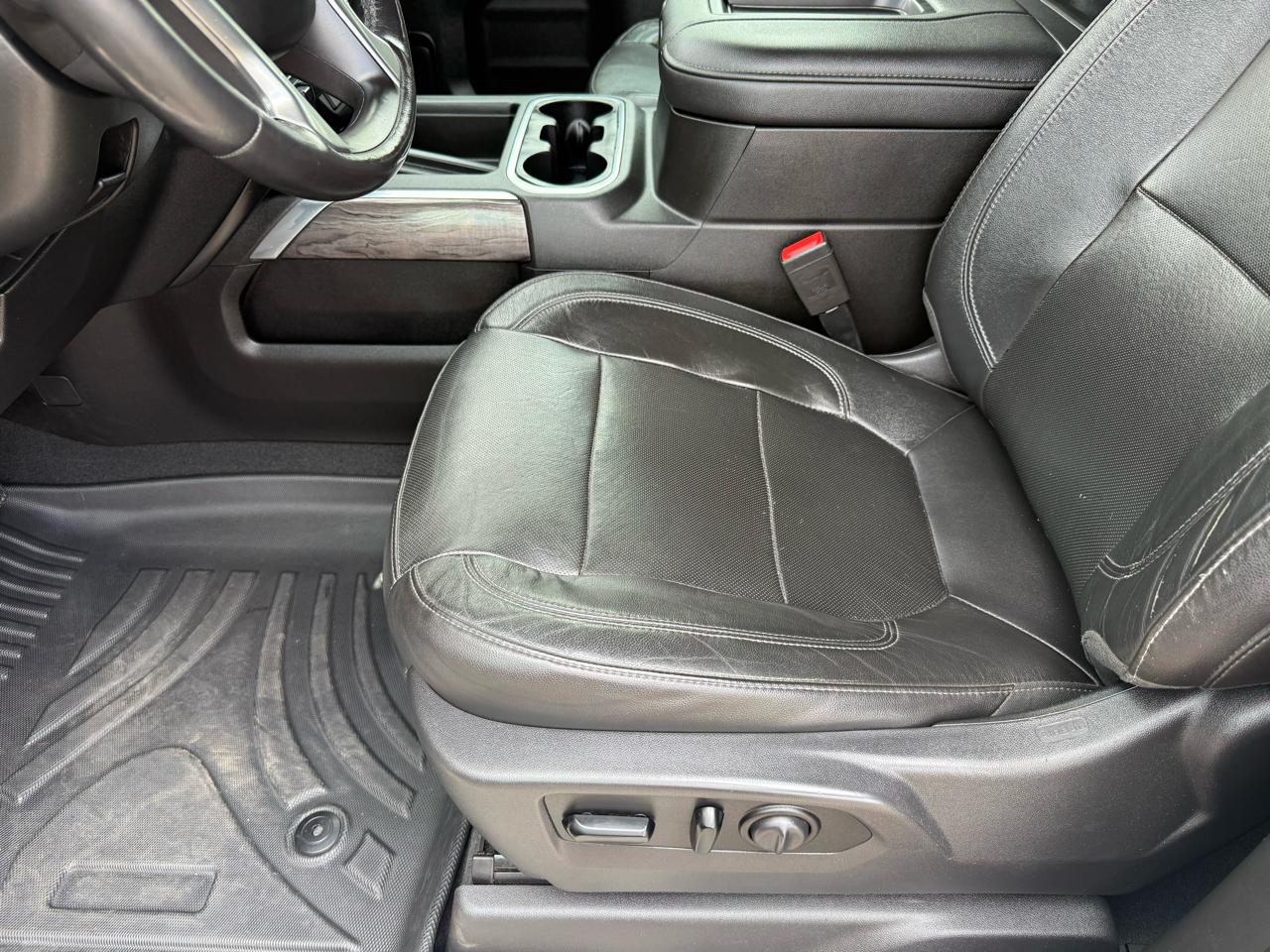 Chevrolet Silverado 3500HD 4WD Crew Cab 172" LTZ 2020