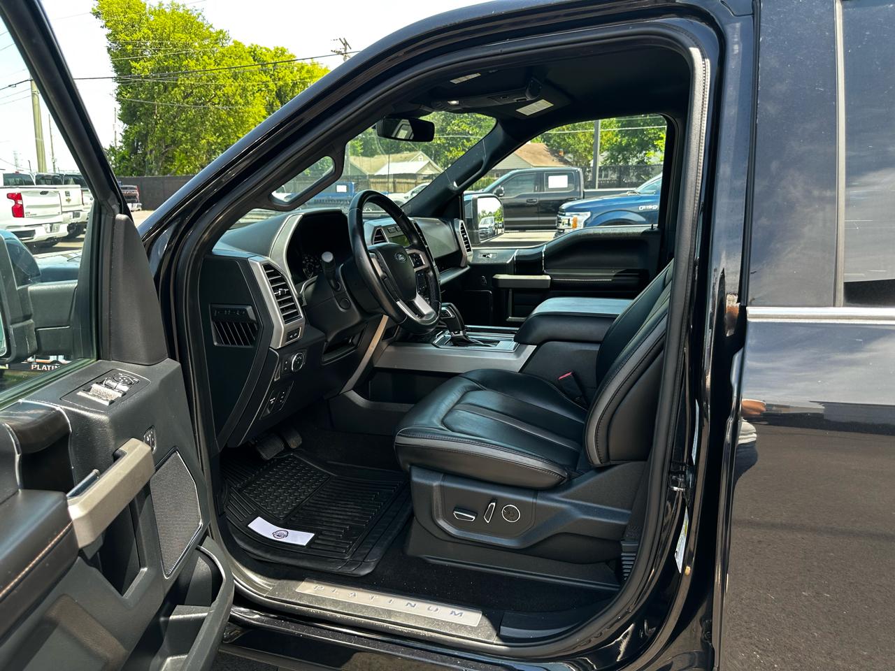 Ford F-150 Platinum SuperCrew 4WD 2020