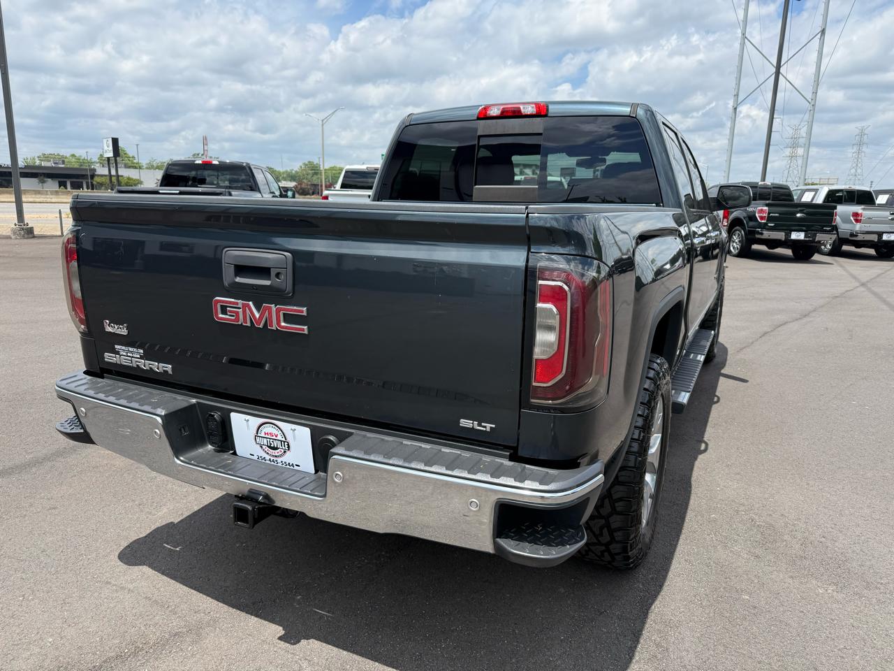GMC Sierra 1500 4WD Crew Cab 143.5" SLT 2018