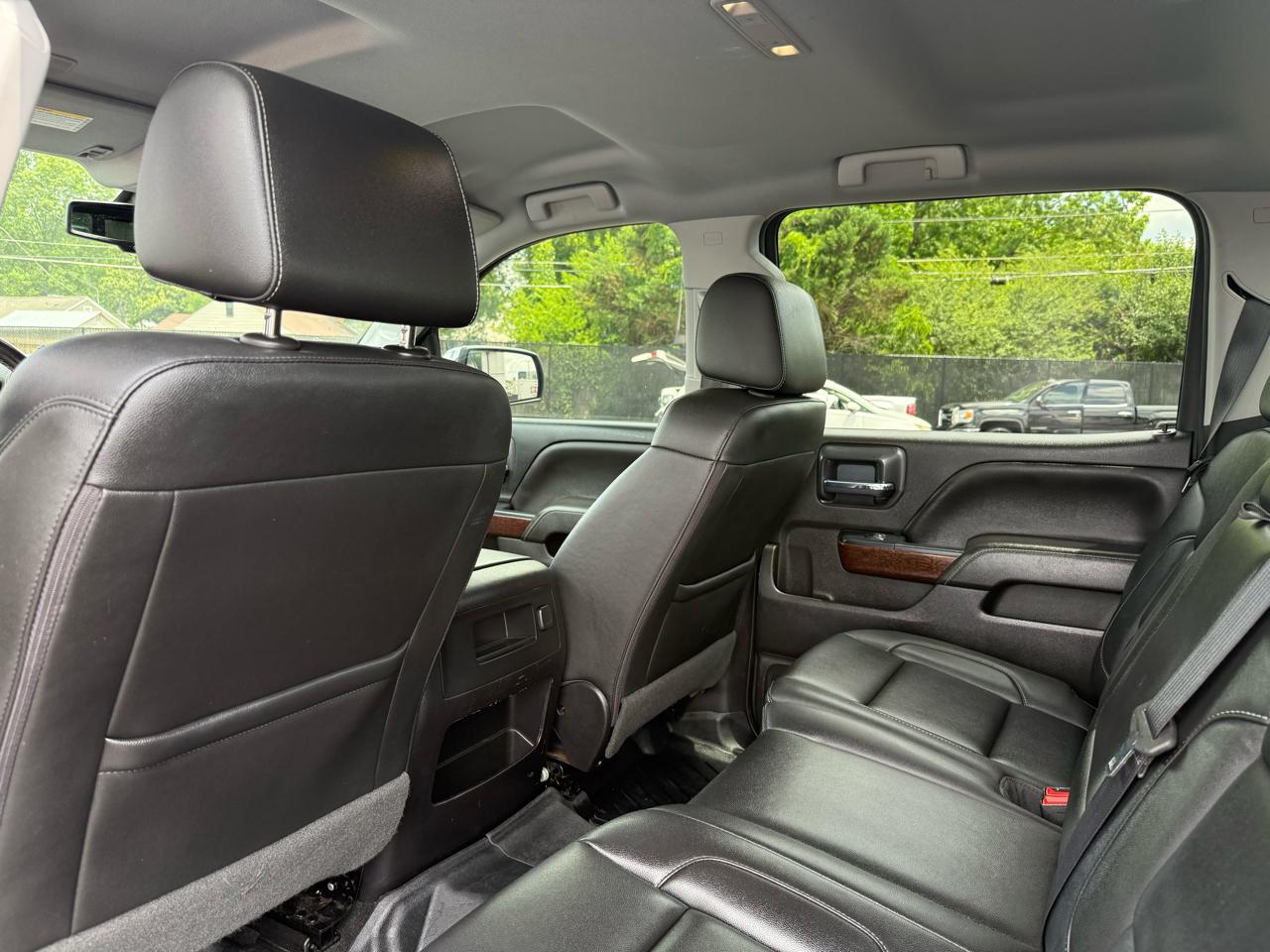 GMC Sierra 1500 4WD Crew Cab 143.5" SLT 2018