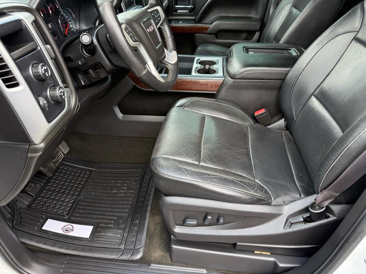 GMC Sierra 1500 4WD Crew Cab 143.5" SLT 2017