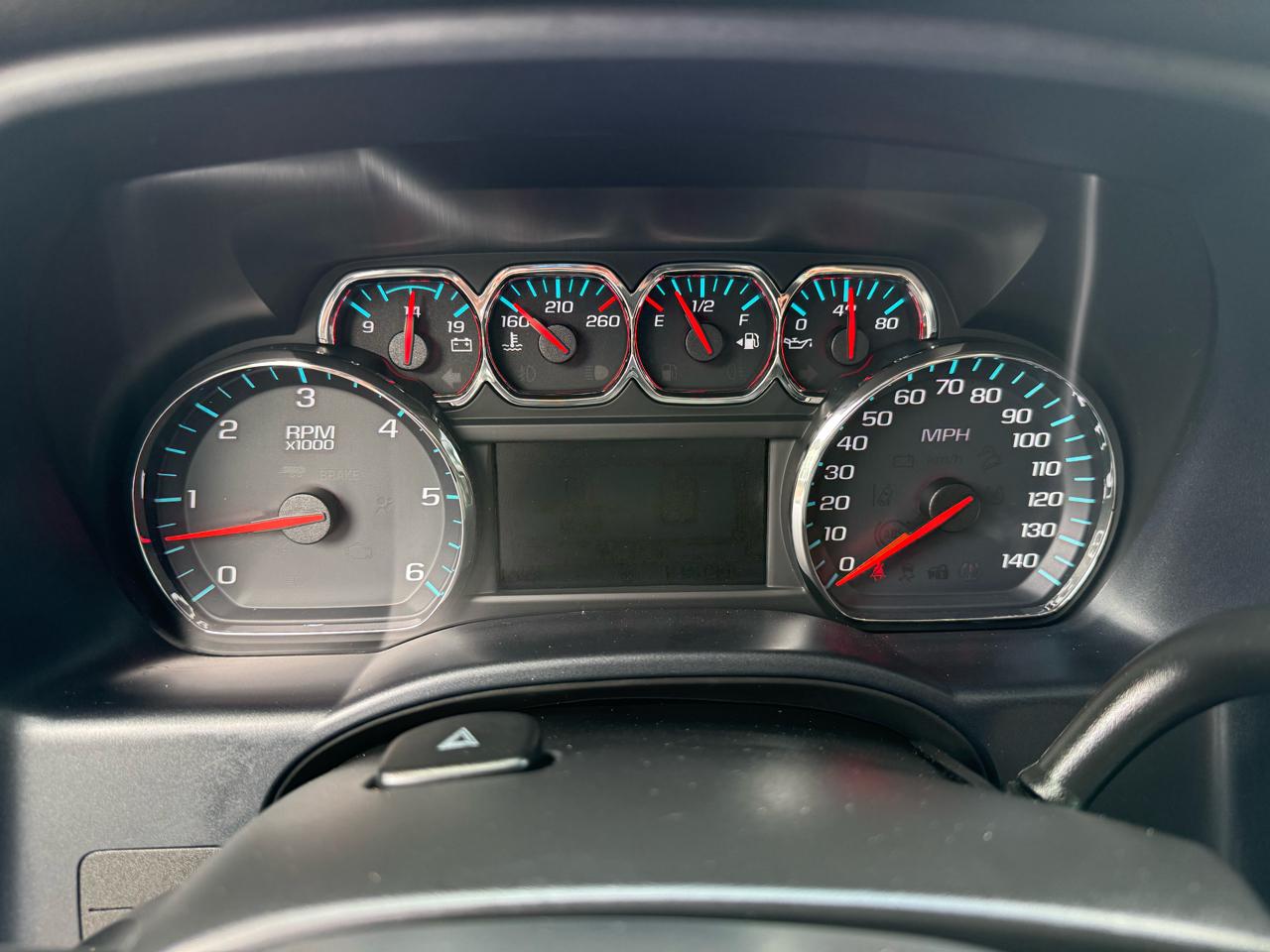 GMC Sierra 1500 4WD Crew Cab 143.5" SLT 2017