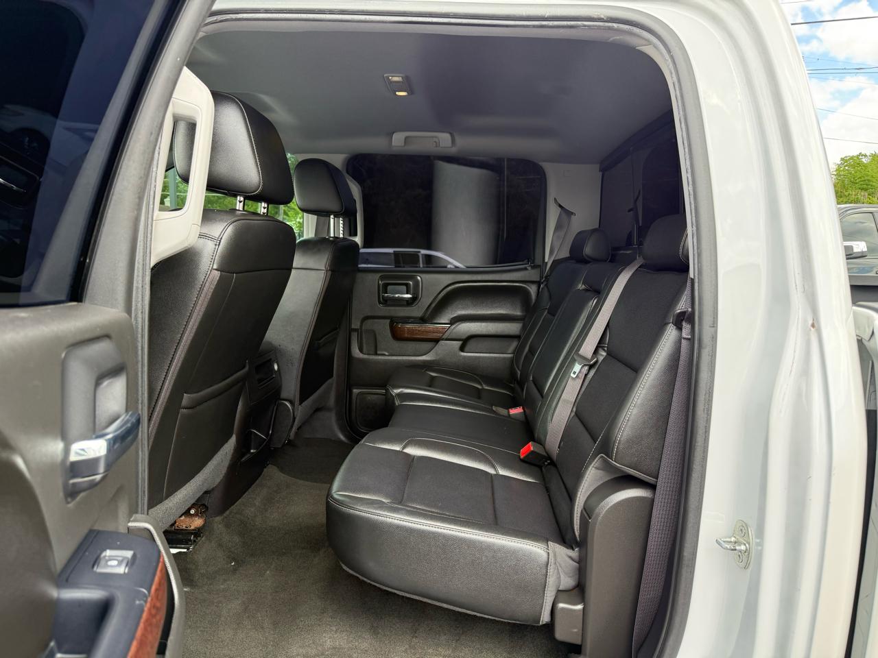 GMC Sierra 1500 4WD Crew Cab 143.5" SLT 2017