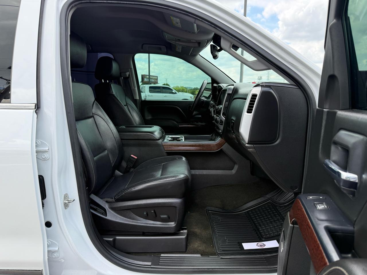 GMC Sierra 1500 4WD Crew Cab 143.5" SLT 2017