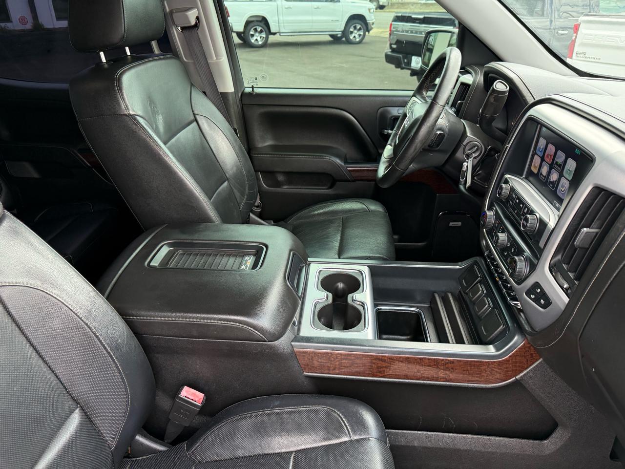 GMC Sierra 1500 4WD Crew Cab 143.5" SLT 2017