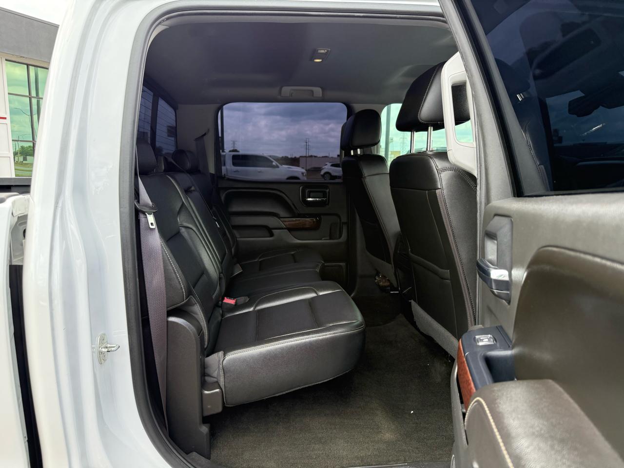 GMC Sierra 1500 4WD Crew Cab 143.5" SLT 2017
