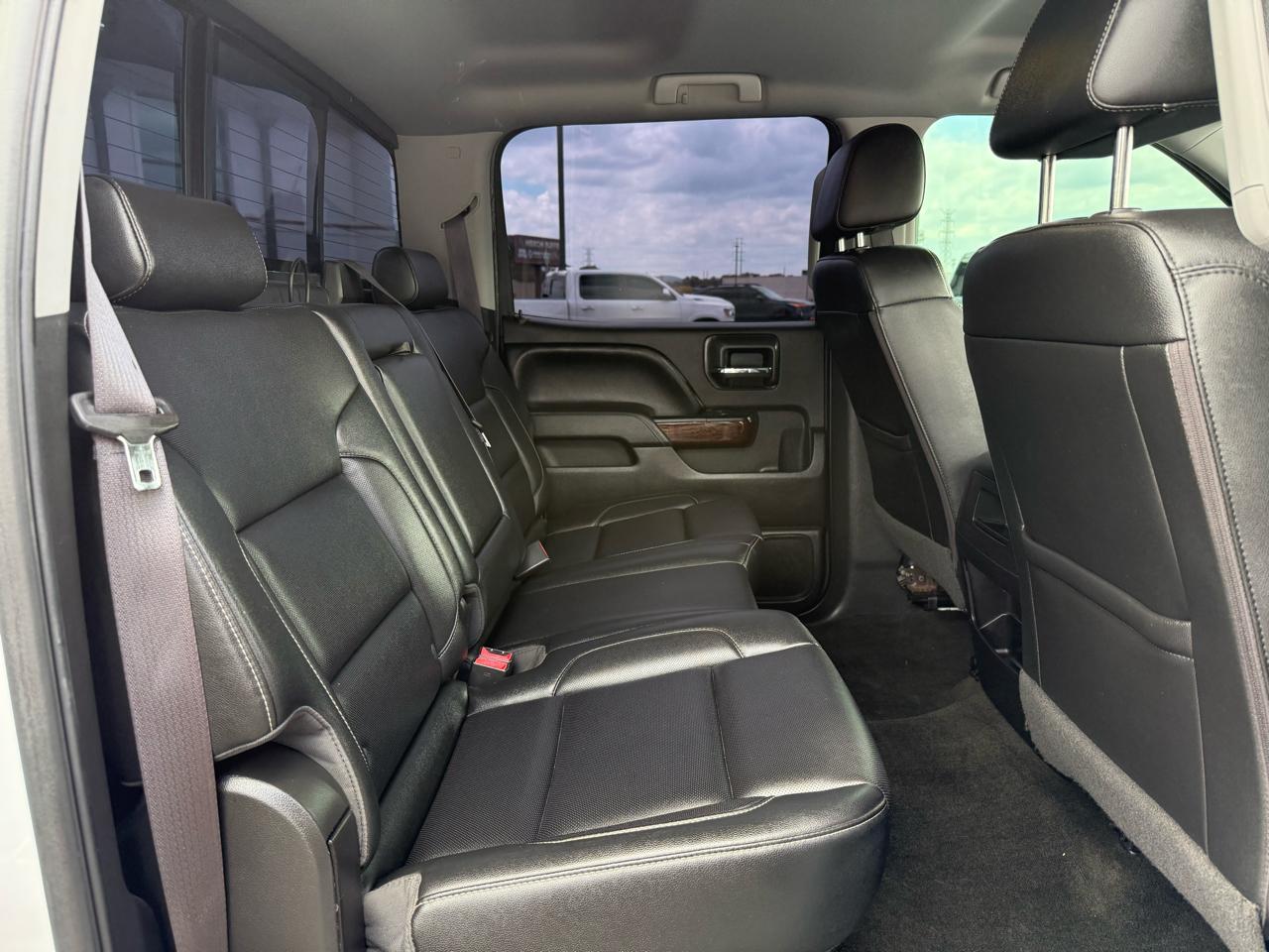 GMC Sierra 1500 4WD Crew Cab 143.5" SLT 2017